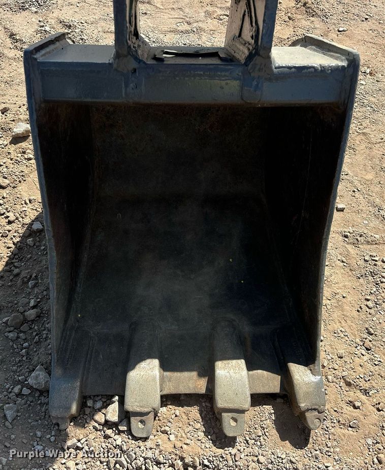 image for item EJ8996 2012 Yanmar ViO35 mini excavator