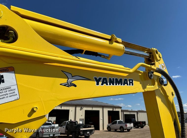 image for item EJ8997 2012 Yanmar Vi035-5B mini excavator