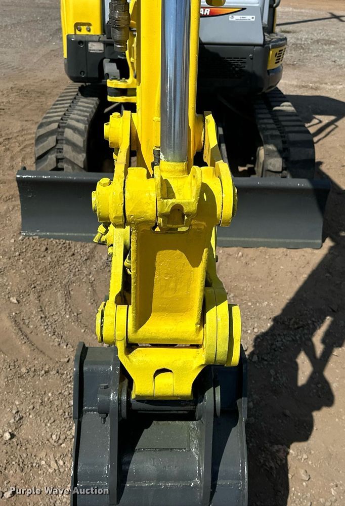 image for item EJ8997 2012 Yanmar Vi035-5B mini excavator