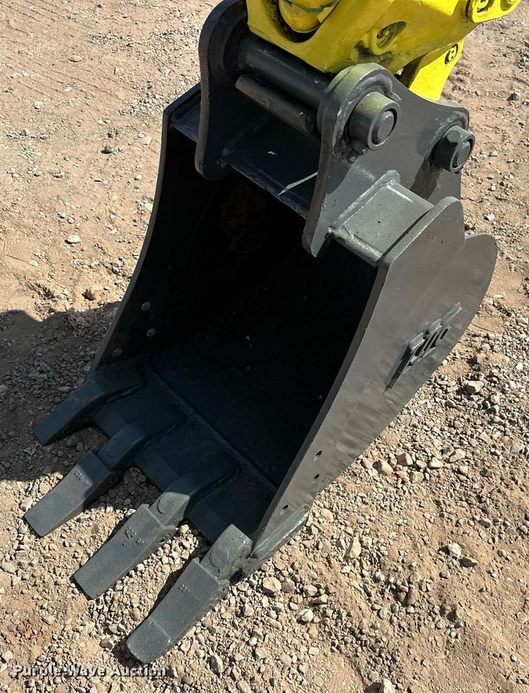 image for item EJ8997 2012 Yanmar Vi035-5B mini excavator