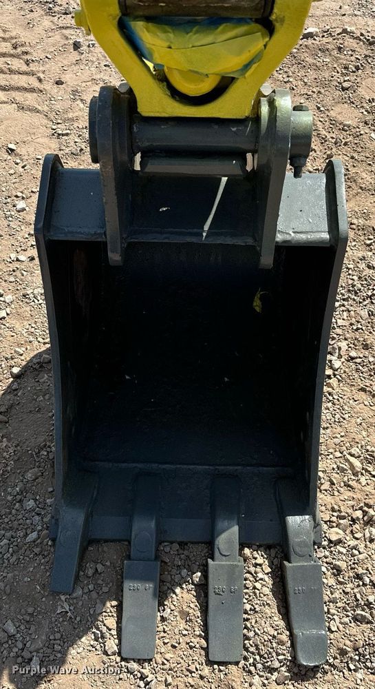 image for item EJ8997 2012 Yanmar Vi035-5B mini excavator