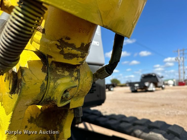 image for item EJ8997 2012 Yanmar Vi035-5B mini excavator