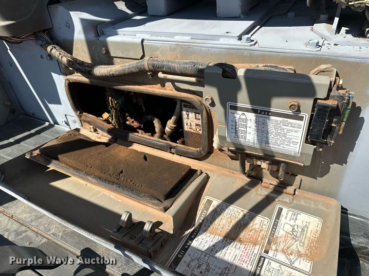 image for item EJ8997 2012 Yanmar Vi035-5B mini excavator