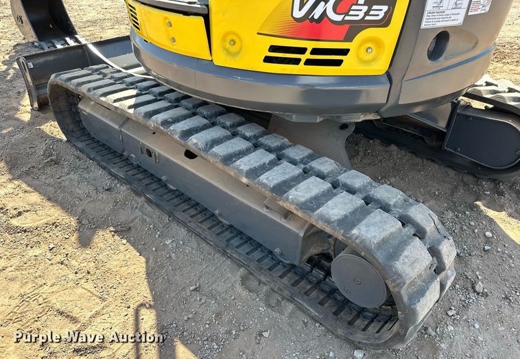 image for item EJ8997 2012 Yanmar Vi035-5B mini excavator