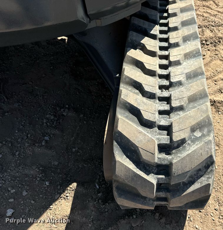 image for item EJ8997 2012 Yanmar Vi035-5B mini excavator