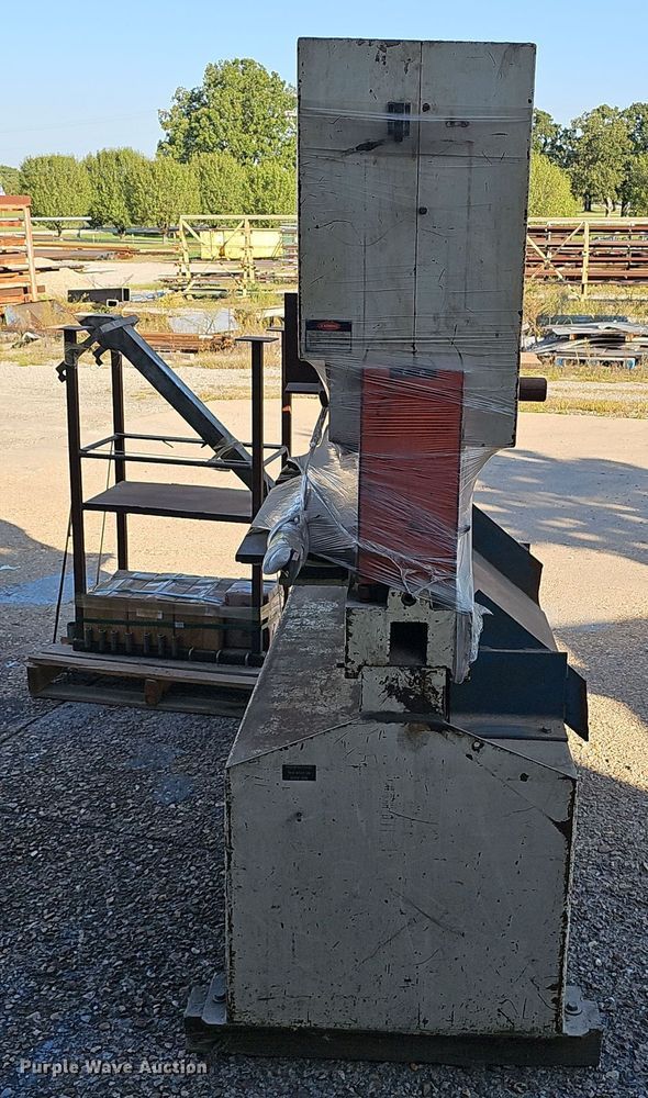 image for item EK0844 Mubea HIW 1000  iron worker