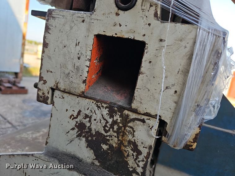 image for item EK0844 Mubea HIW 1000  iron worker