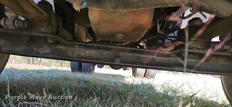 image for item EK0885 2003 International 4300 dump truck