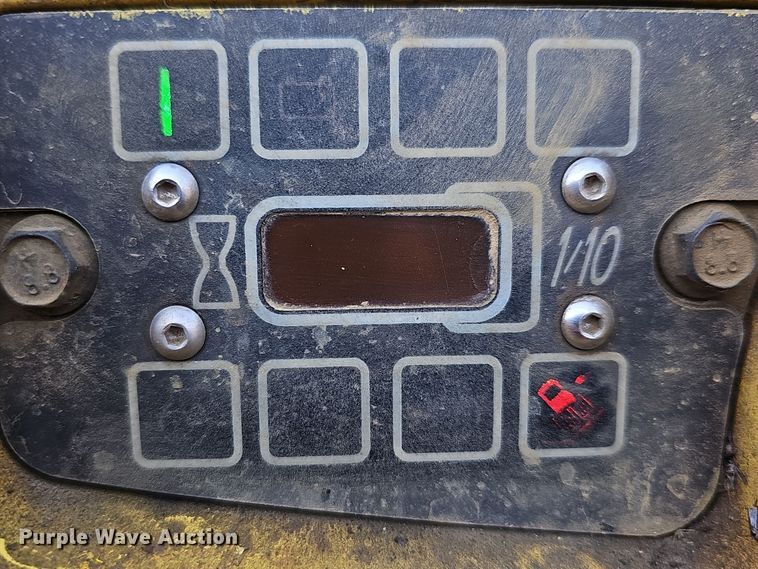 image for item EK0891 2008 Wacker RT trench compactor