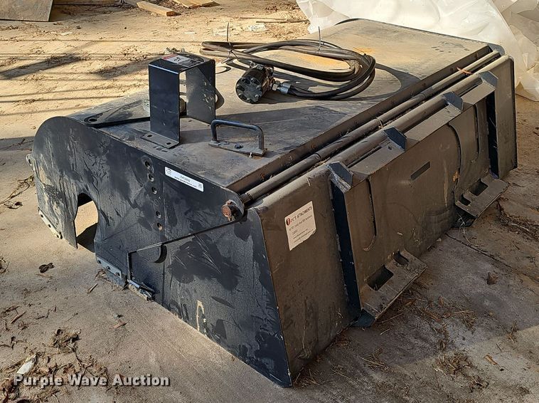 image for item EK0892 JCT skid steer broom
