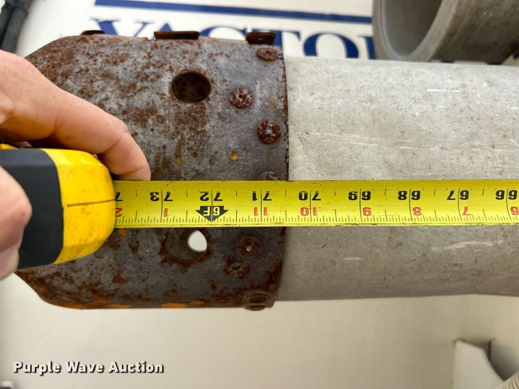 image for item EK3326 1997 International  4900 sewer jetter truck