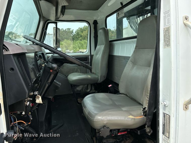 image for item EK3326 1997 International  4900 sewer jetter truck