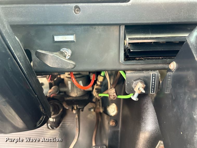 image for item EK3326 1997 International  4900 sewer jetter truck