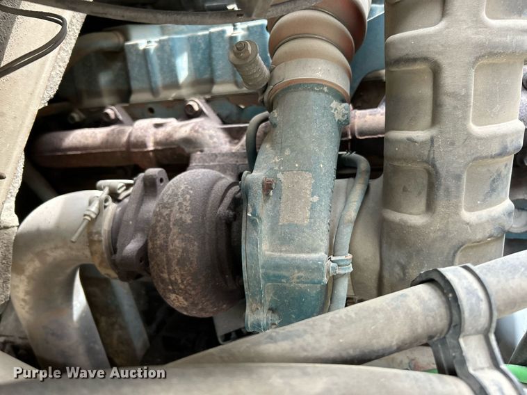 image for item EK3326 1997 International  4900 sewer jetter truck