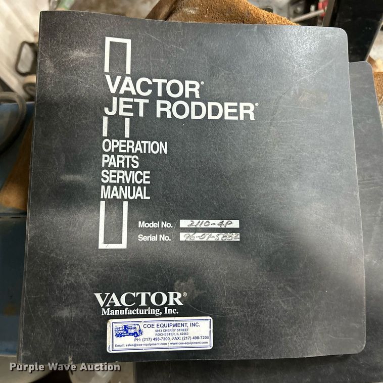 image for item EK3326 1997 International  4900 sewer jetter truck