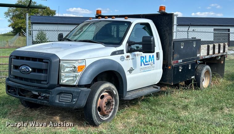 image for item EK3364 2013 Ford F450 Super Duty XL flatbed truck