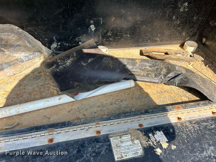 image for item EK3364 2013 Ford F450 Super Duty XL flatbed truck