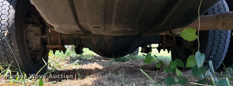 image for item EK3364 2013 Ford F450 Super Duty XL flatbed truck