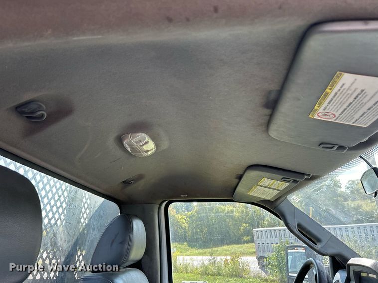 image for item EK3364 2013 Ford F450 Super Duty XL flatbed truck