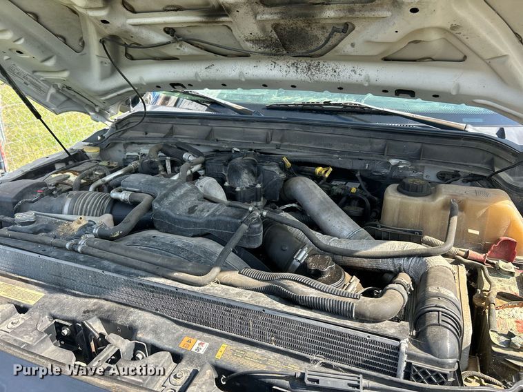 image for item EK3364 2013 Ford F450 Super Duty XL flatbed truck