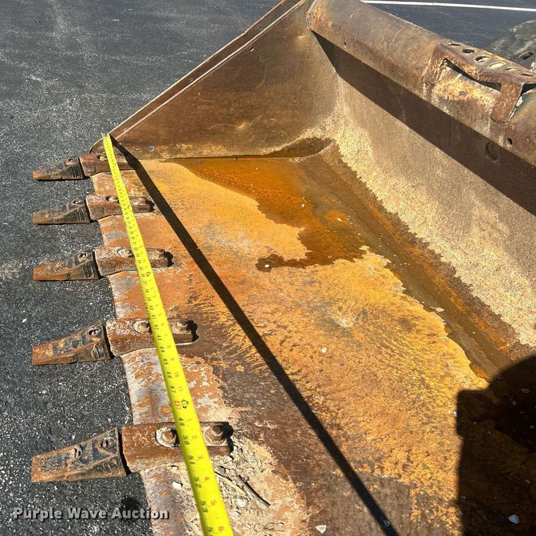 image for item EK3417 2019 Bobcat T595 tracked skid steer loader