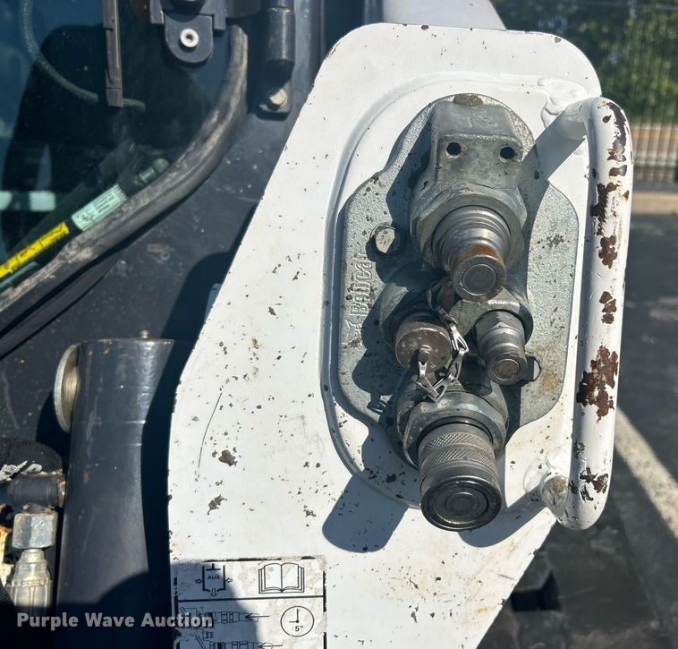 image for item EK3417 2019 Bobcat T595 tracked skid steer loader