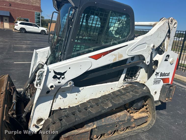 image for item EK3417 2019 Bobcat T595 tracked skid steer loader