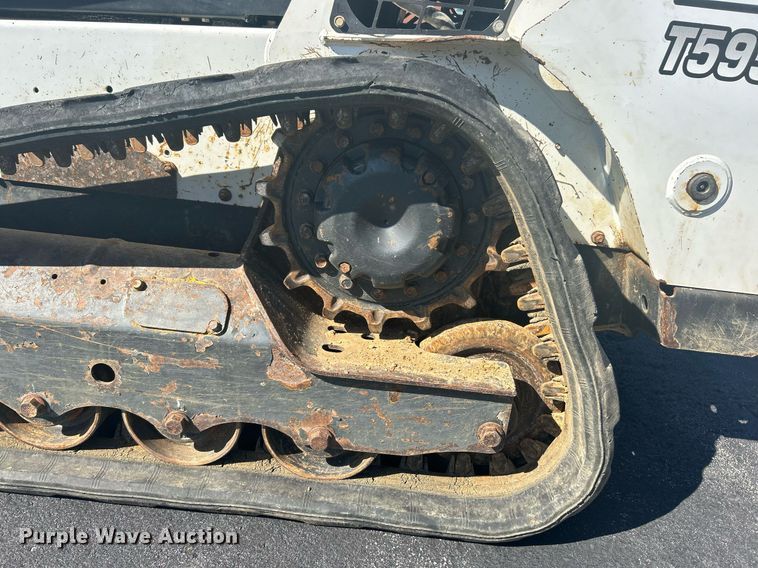image for item EK3417 2019 Bobcat T595 tracked skid steer loader