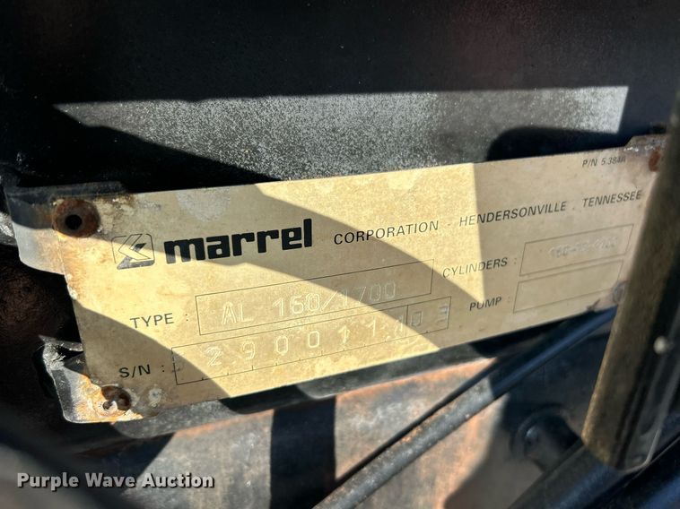 image for item EK3428 2000 Mack RD688S roll-off container truck