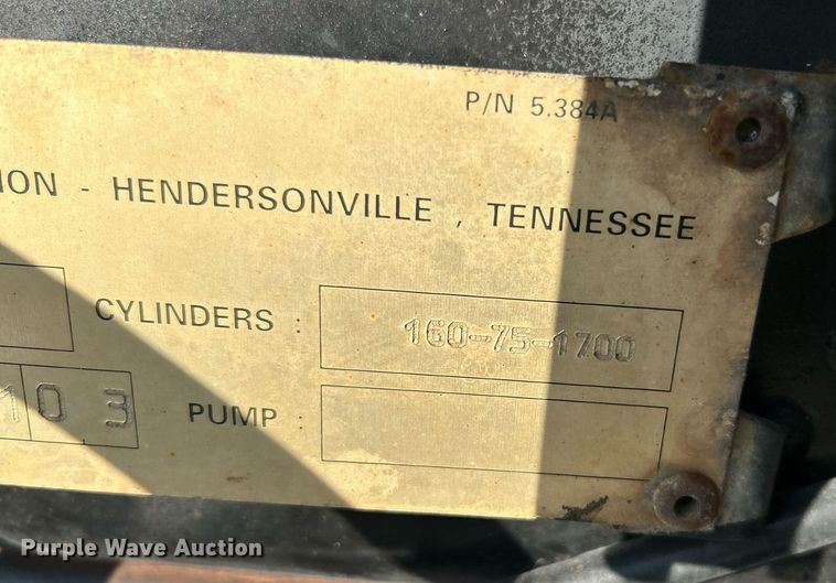 image for item EK3428 2000 Mack RD688S roll-off container truck