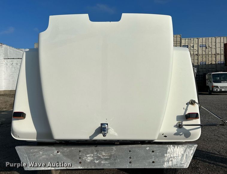 image for item EK3428 2000 Mack RD688S roll-off container truck