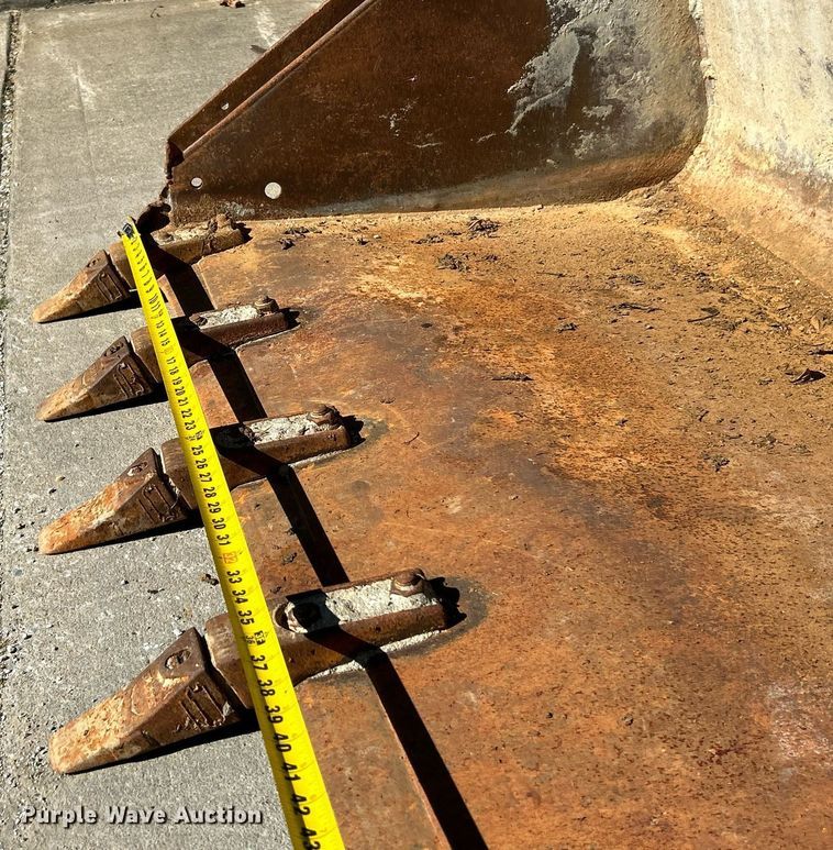 image for item EK3440 2011 Bobcat T180 tracked skid steer loader