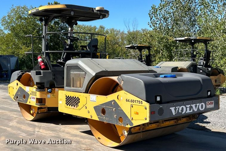 image for item EK3443 2017 Volvo DD120C double drum vibratory roller