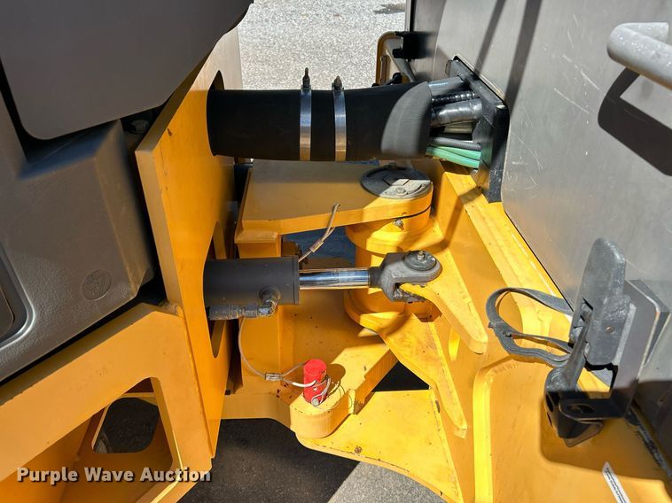 image for item EK3443 2017 Volvo DD120C double drum vibratory roller