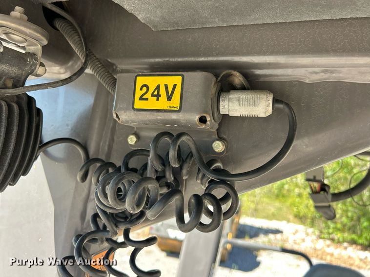 image for item EK3443 2017 Volvo DD120C double drum vibratory roller