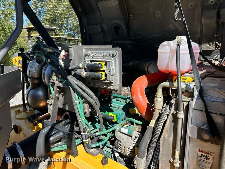 image for item EK3443 2017 Volvo DD120C double drum vibratory roller