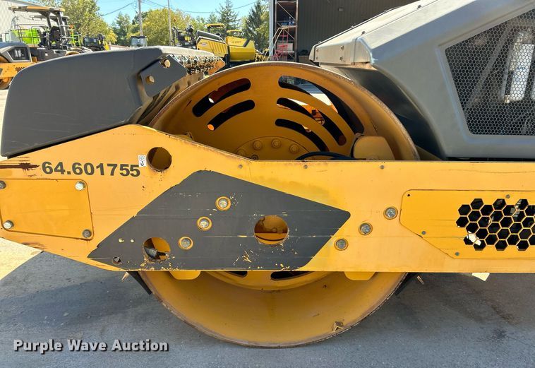 image for item EK3443 2017 Volvo DD120C double drum vibratory roller