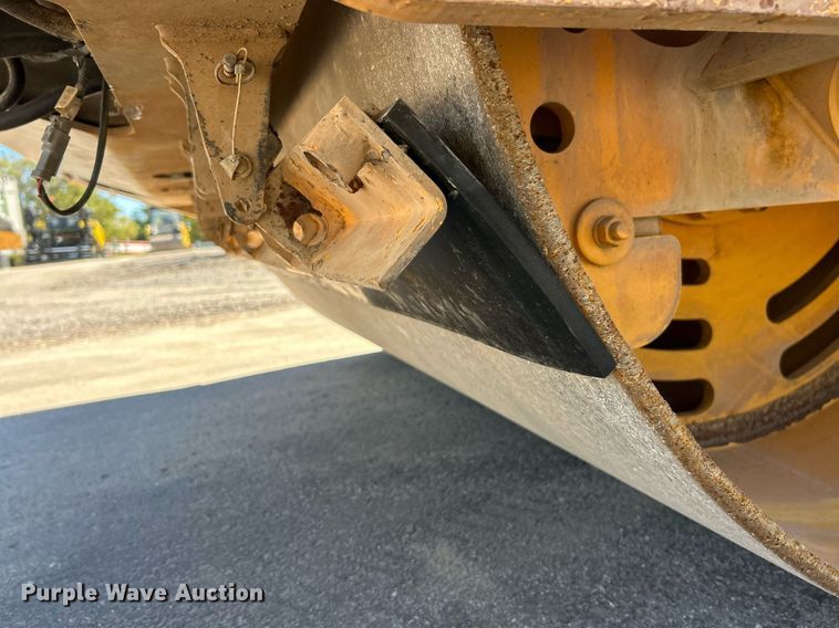 image for item EK3444 2017 Volvo DD120C double drum vibratory roller