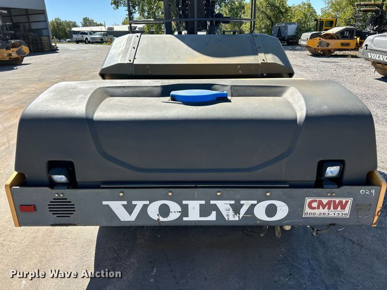 image for item EK3445 2017 Volvo DD120C double drum vibratory roller