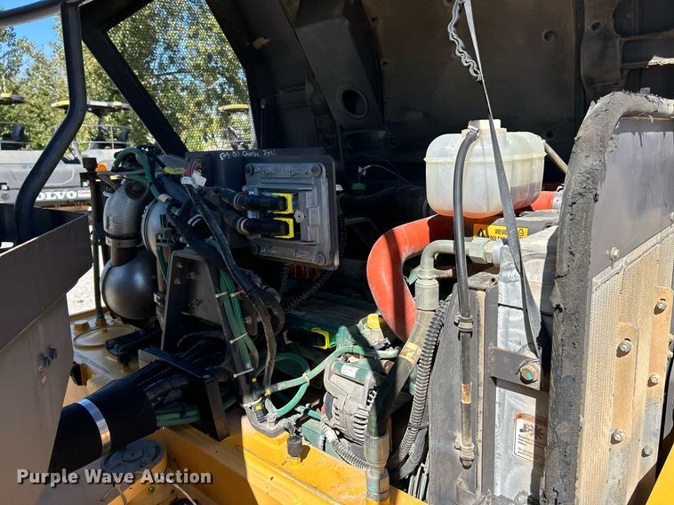 image for item EK3445 2017 Volvo DD120C double drum vibratory roller