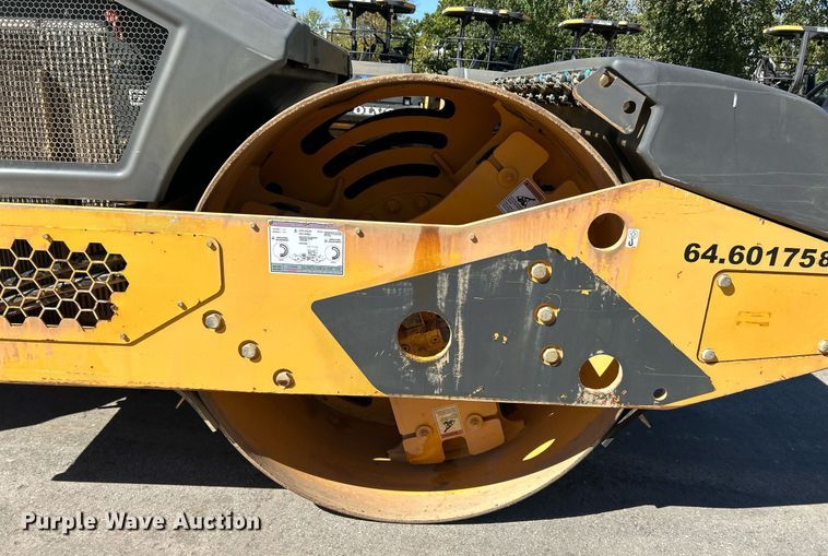 image for item EK3445 2017 Volvo DD120C double drum vibratory roller