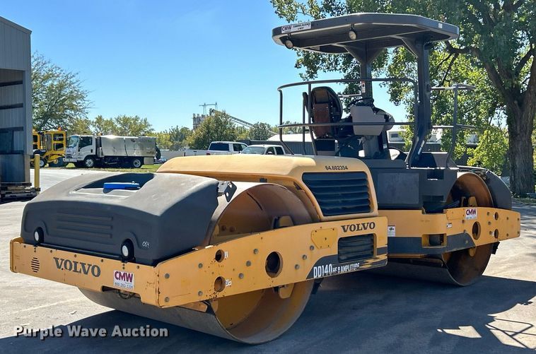 image for item EK3446 2016 Volvo DD140 double drum vibratory roller