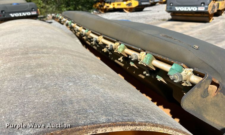 image for item EK3446 2016 Volvo DD140 double drum vibratory roller