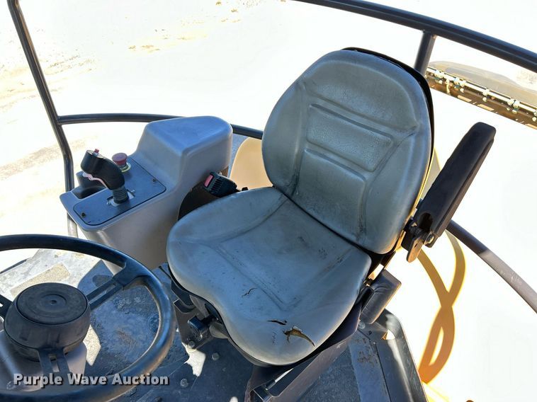 image for item EK3446 2016 Volvo DD140 double drum vibratory roller