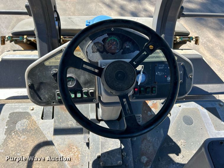 image for item EK3446 2016 Volvo DD140 double drum vibratory roller