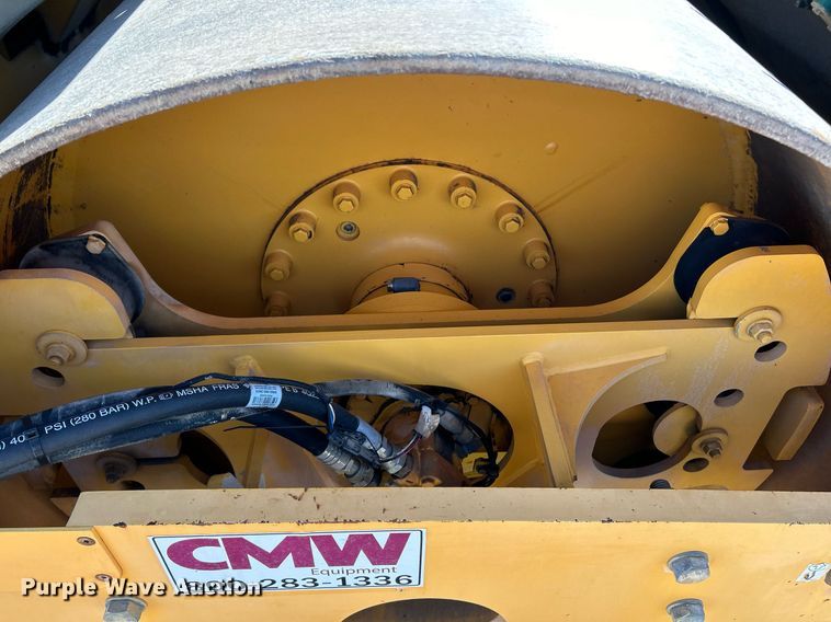 image for item EK3446 2016 Volvo DD140 double drum vibratory roller