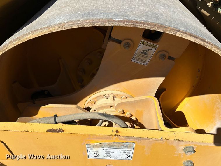 image for item EK3446 2016 Volvo DD140 double drum vibratory roller