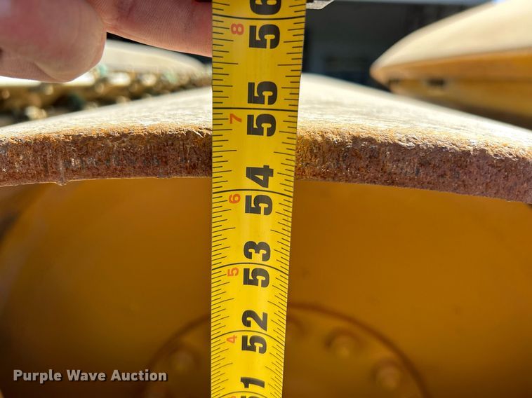 image for item EK3446 2016 Volvo DD140 double drum vibratory roller