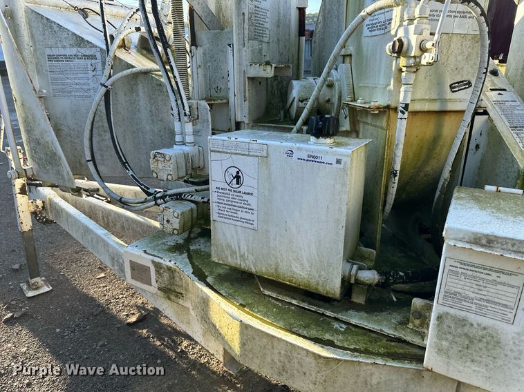 image for item EN0011 Bandit Industries  CB90 wood chipper