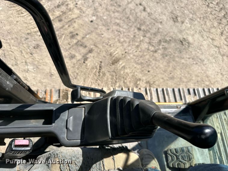 image for item EN0024 2010 Caterpillar  324DL long reach excavator